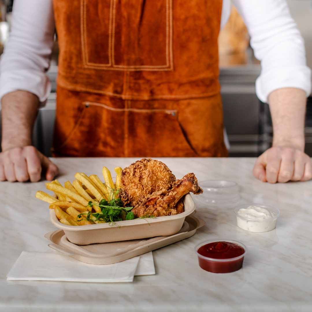 Buttermilk Fried Chicken mit Pommes